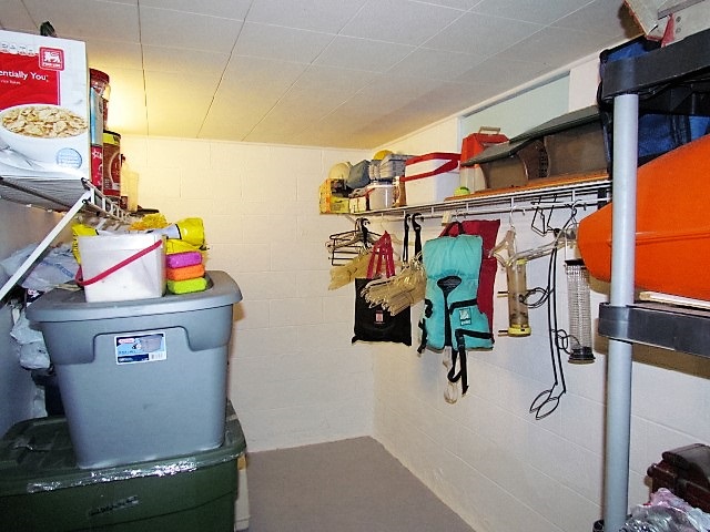 1800 Broadmoor Ave, Evansville, IN 47714 photo 16