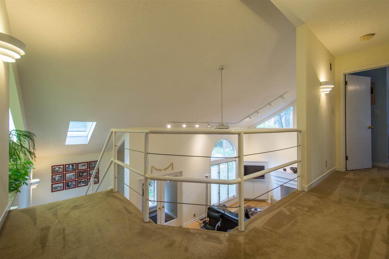 2504 E Poplar Ct, Bloomington, IN 47401 photo 18