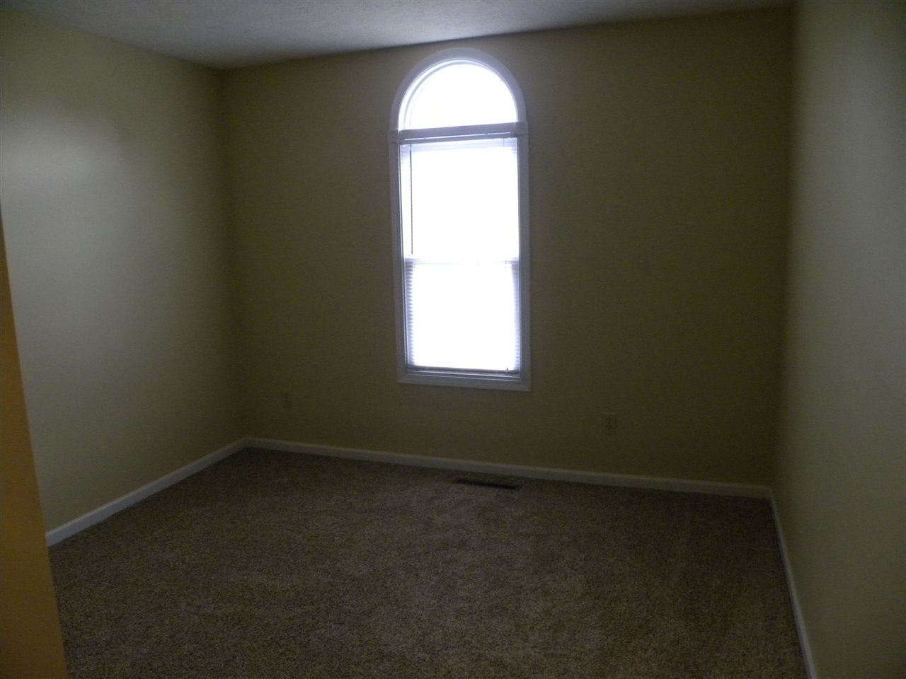 52259 Eagle Chase Dr, Granger, IN 46530 photo 8