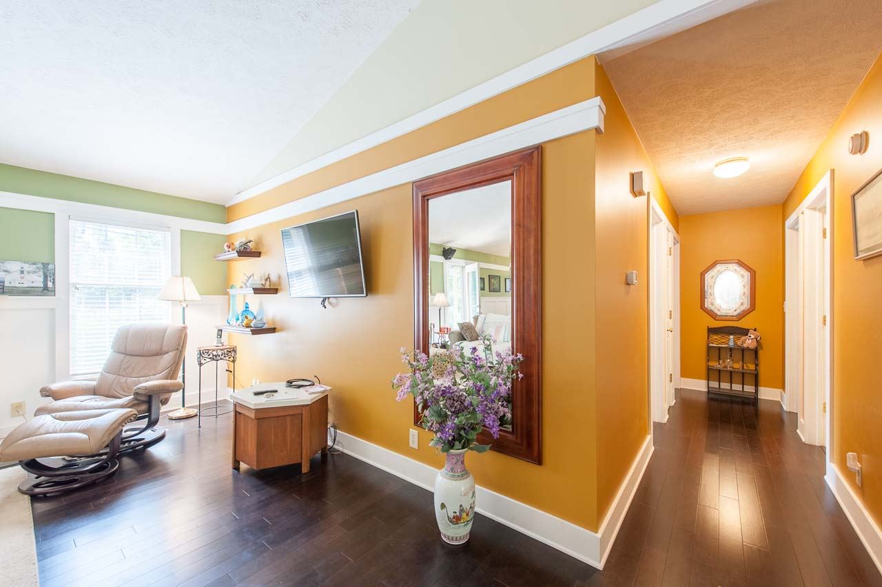 1510 E Richland Dr, Bloomington, IN 47408 photo 9