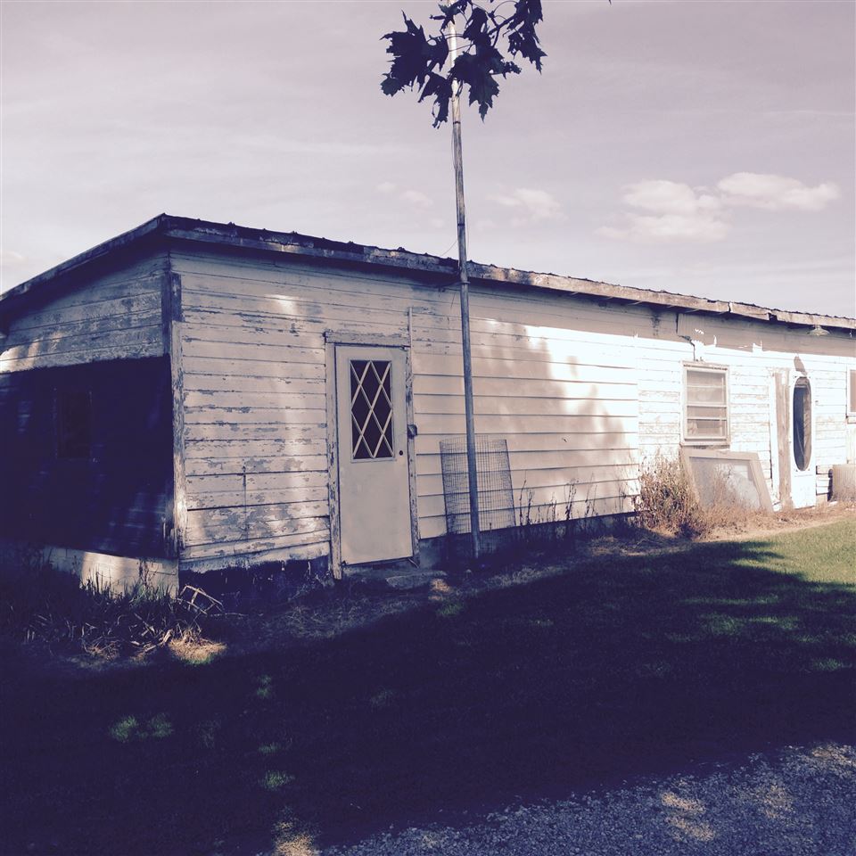1045 County Road 59, Hamilton, IN 46742 photo 3