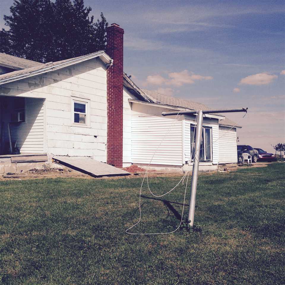 1045 County Road 59, Hamilton, IN 46742 photo 2