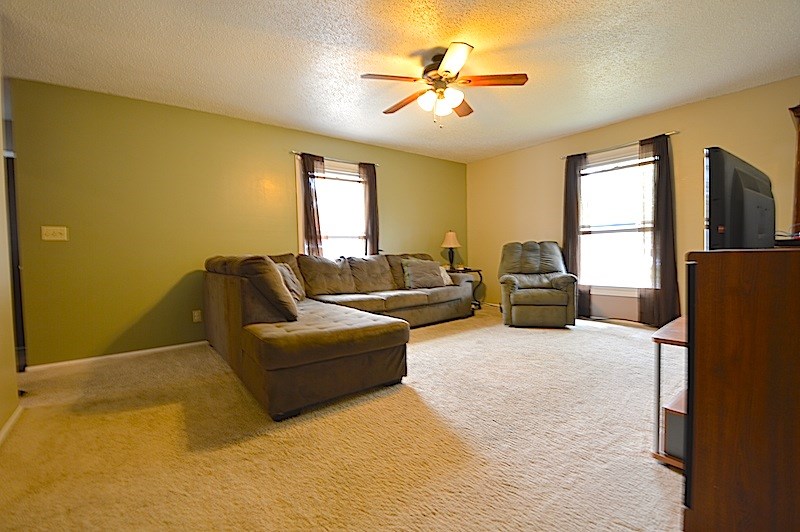 121 Riley Meadows Dr, Delphi, IN 46923 photo 6