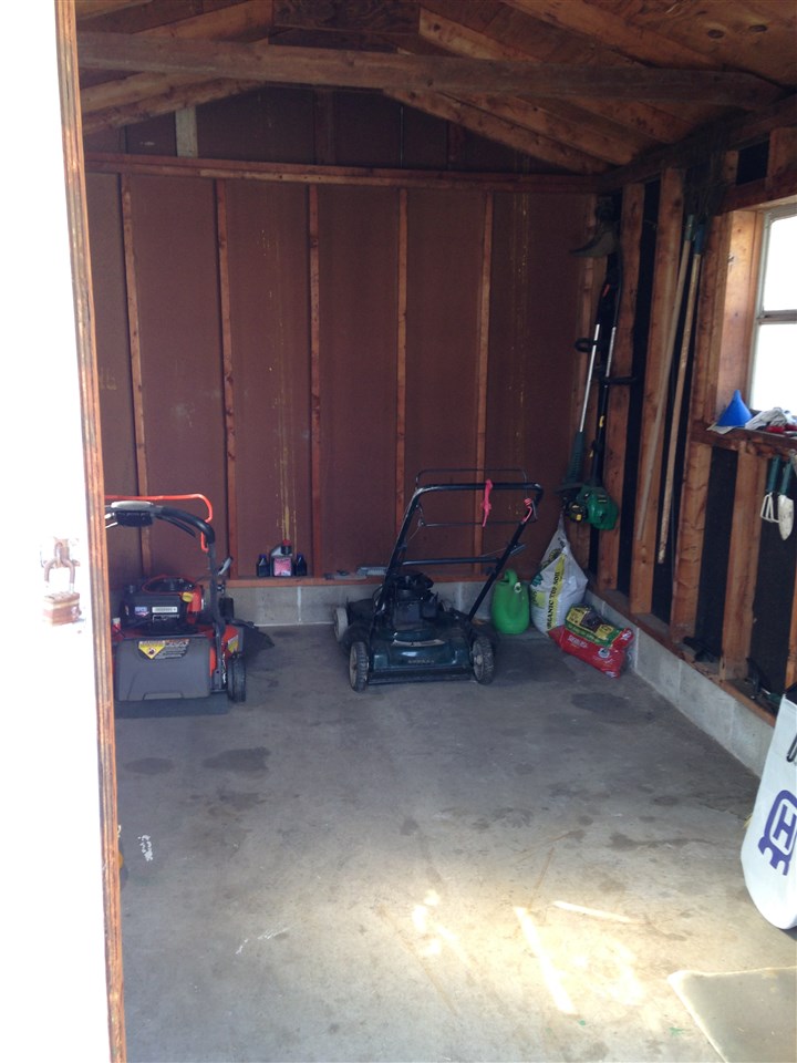 614 W 3rd St, Bicknell, IN 47512 photo 6