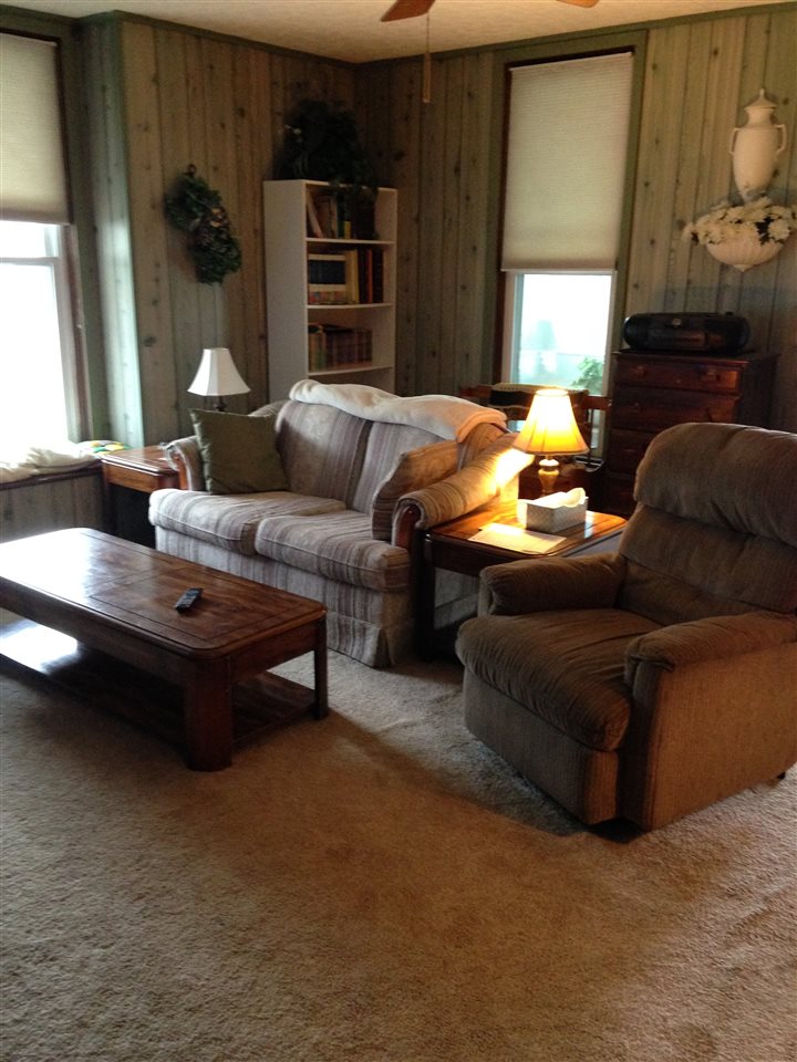 614 W 3rd St, Bicknell, IN 47512 photo 9