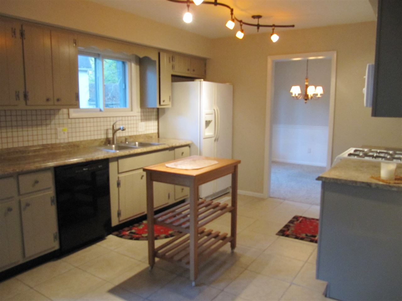5808 Rosedale Dr, Fort Wayne, IN 46804 photo 5