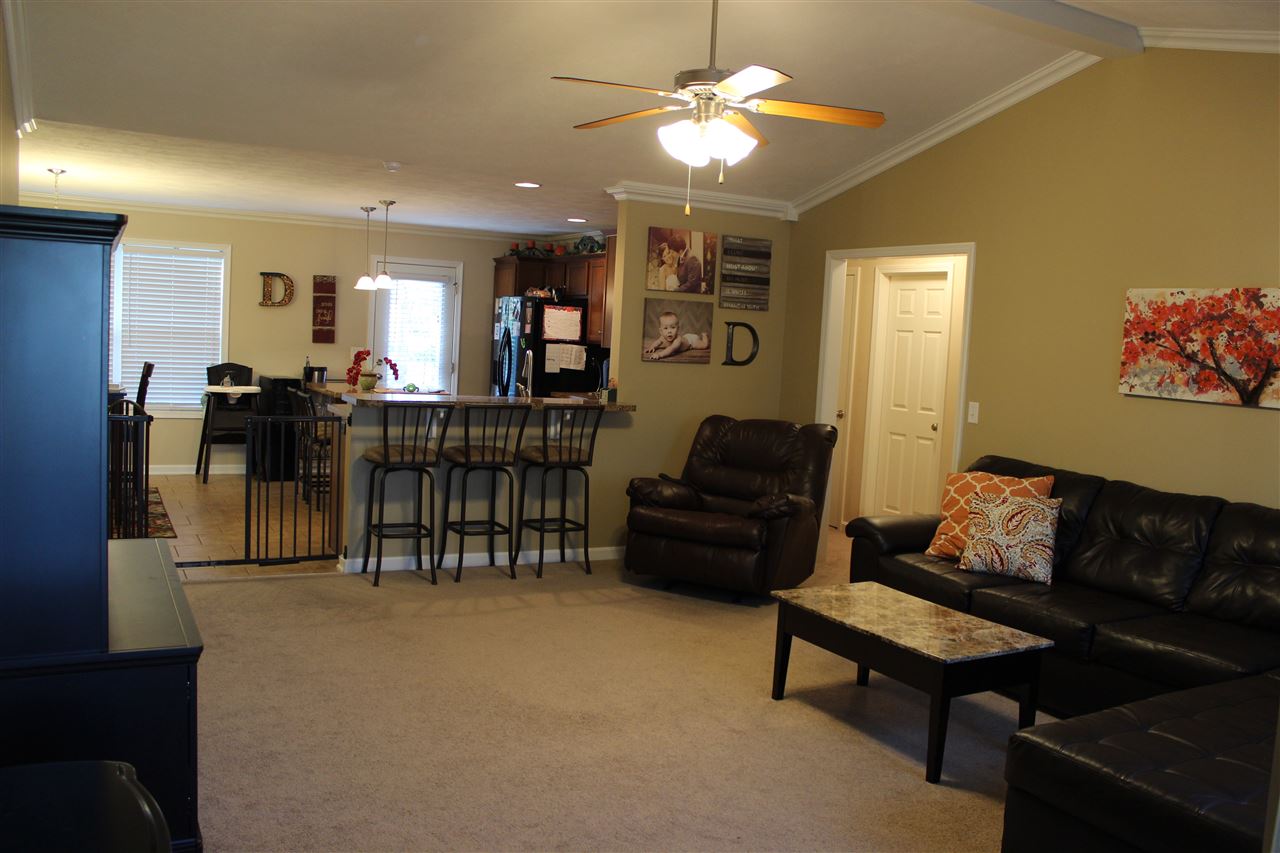 3431 Crater Dr, Evansville, IN 47725 photo 3