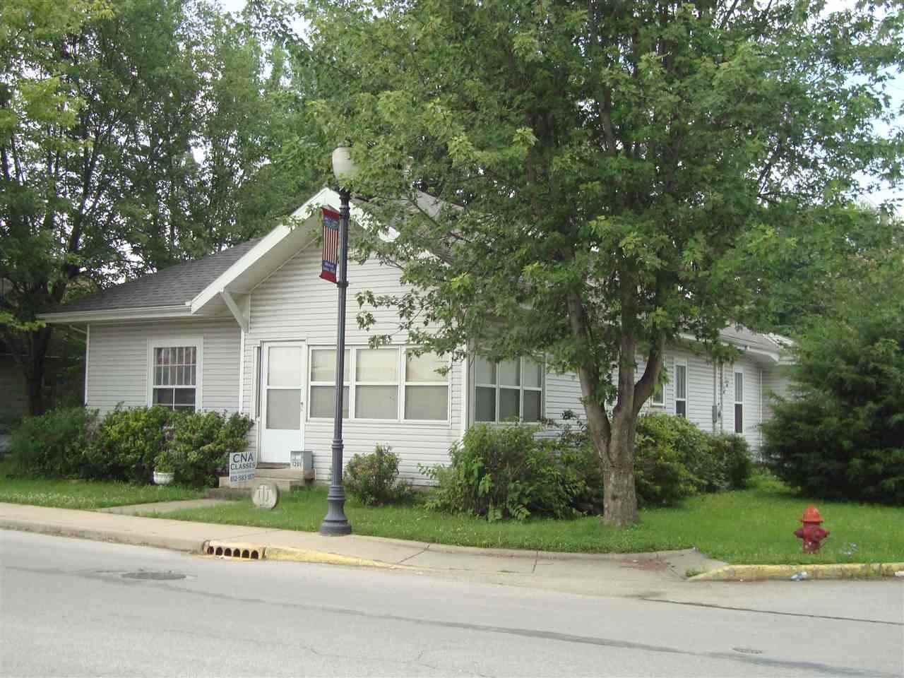 1201 W Main St, Mitchell, IN 47446 photo 1