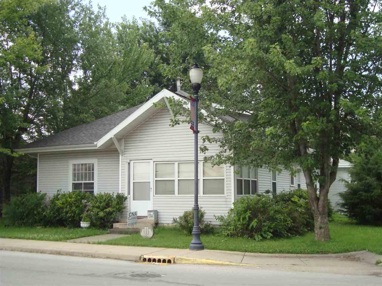 1201 W Main St, Mitchell, IN 47446 photo 16