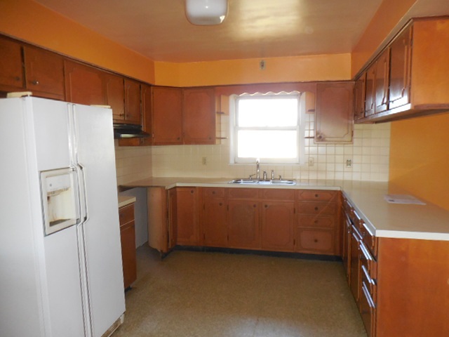 1180 W Division, Jasper, IN 47546 photo 10