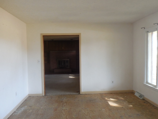 1180 W Division, Jasper, IN 47546 photo 5