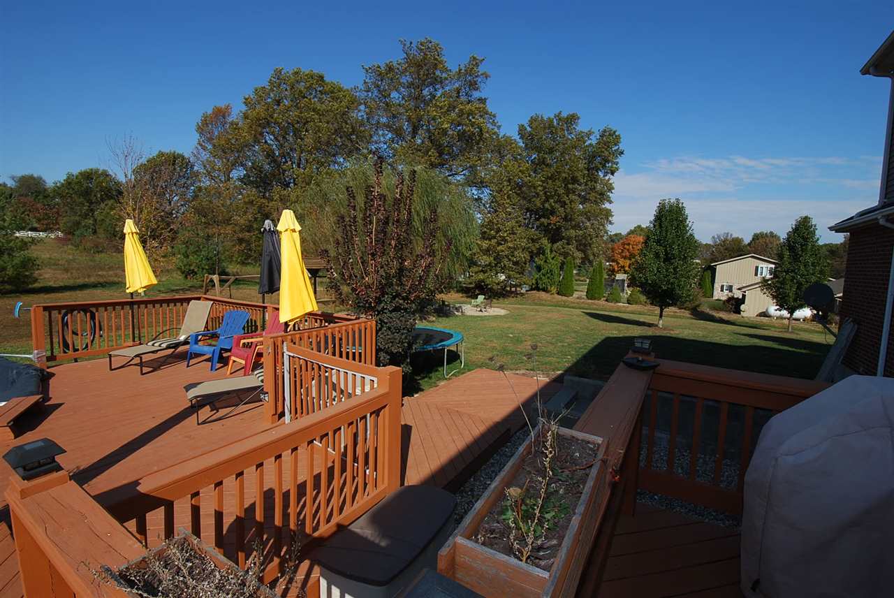 2955 Bittersweet Dr, Jasper, IN 47546 photo 28