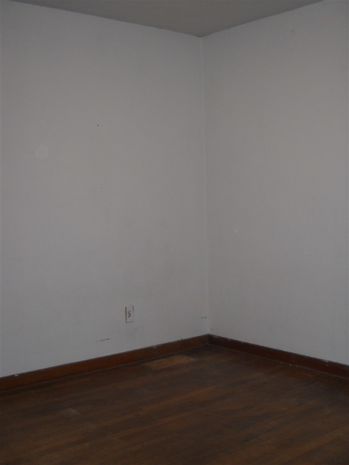 331 Boulevard, Peru, IN 46970 photo 13
