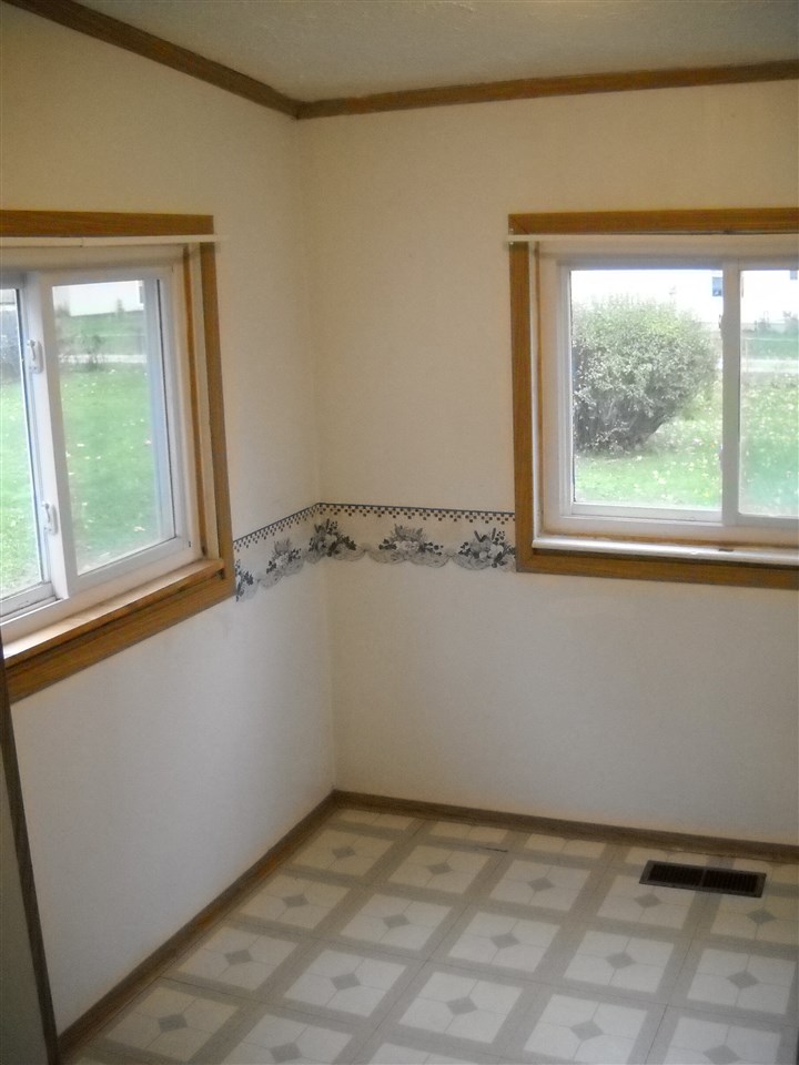 331 Boulevard, Peru, IN 46970 photo 6