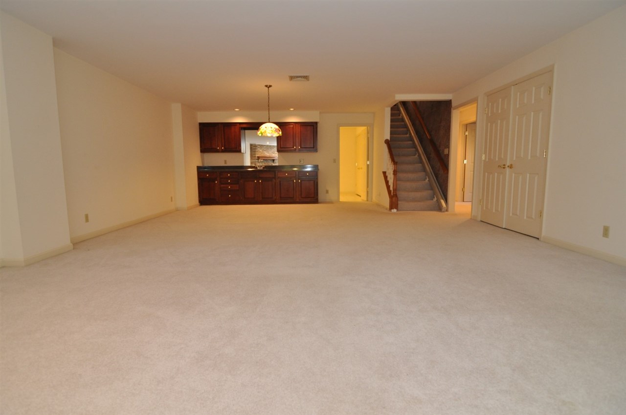 1424 Timberlake Ln, Evansville, IN 47710 photo 17
