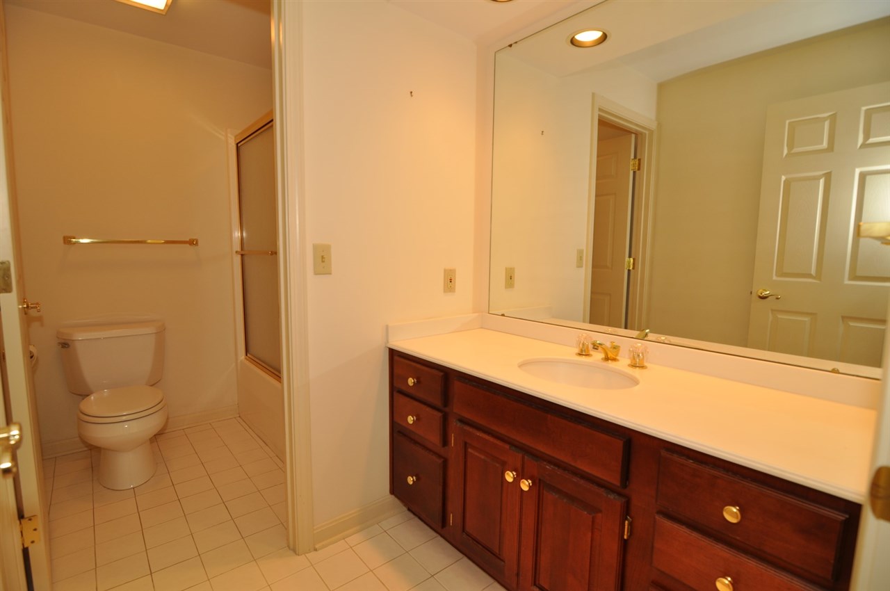 1424 Timberlake Ln, Evansville, IN 47710 photo 22