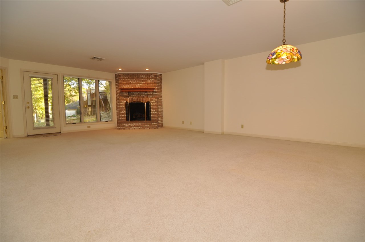 1424 Timberlake Ln, Evansville, IN 47710 photo 19
