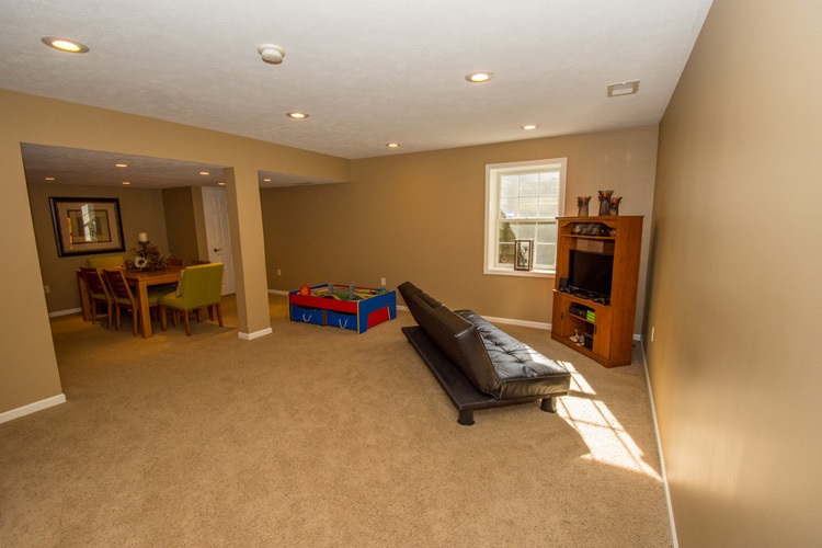 51140 Eagle Wood Dr, Granger, IN 46530 photo 30