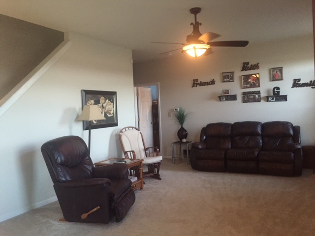 3242 Morrow Dr, Kokomo, IN 46902 photo 3