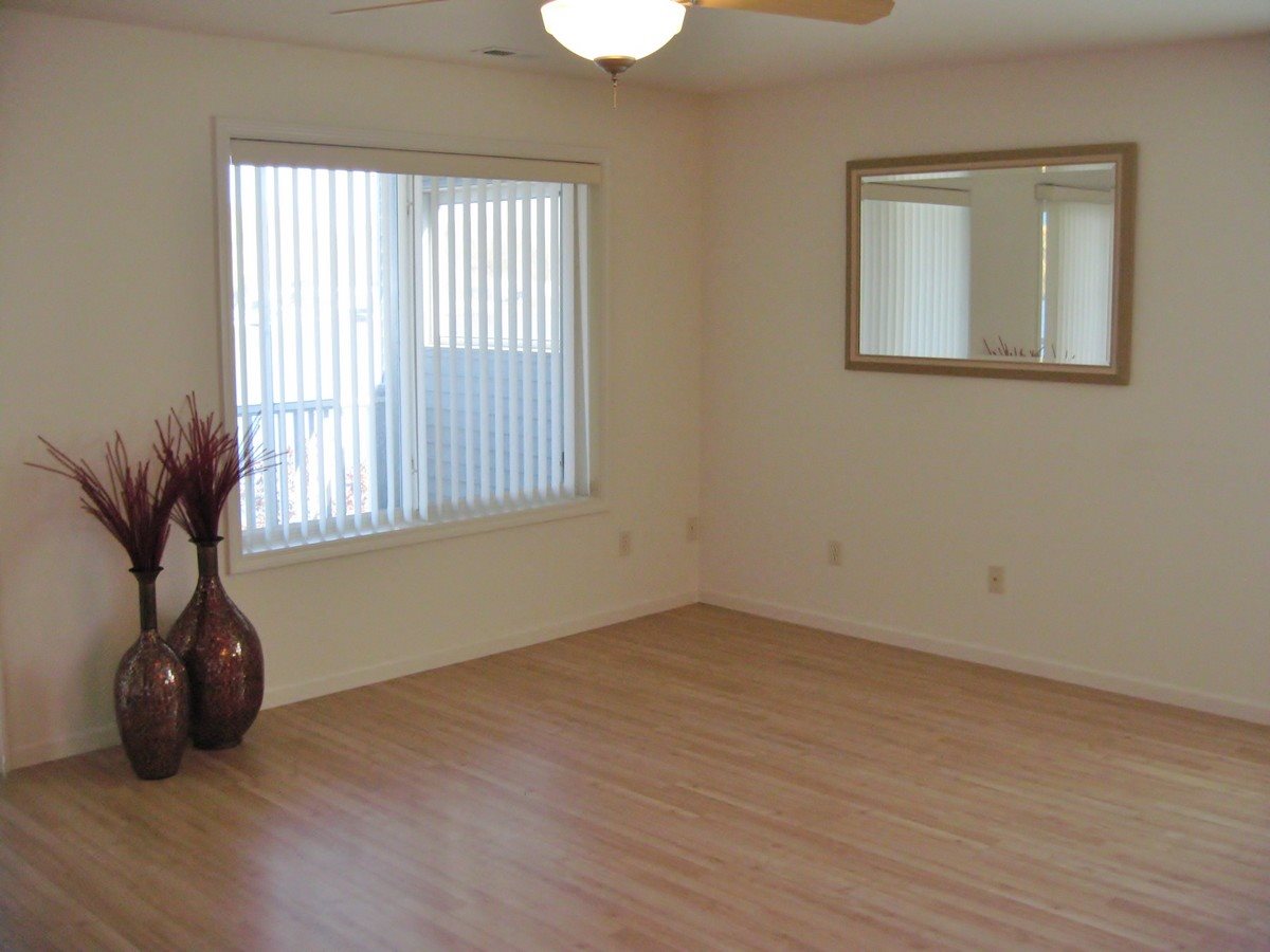 3840 E Mill St UNIT 4, Hamilton, IN 46742 photo 5