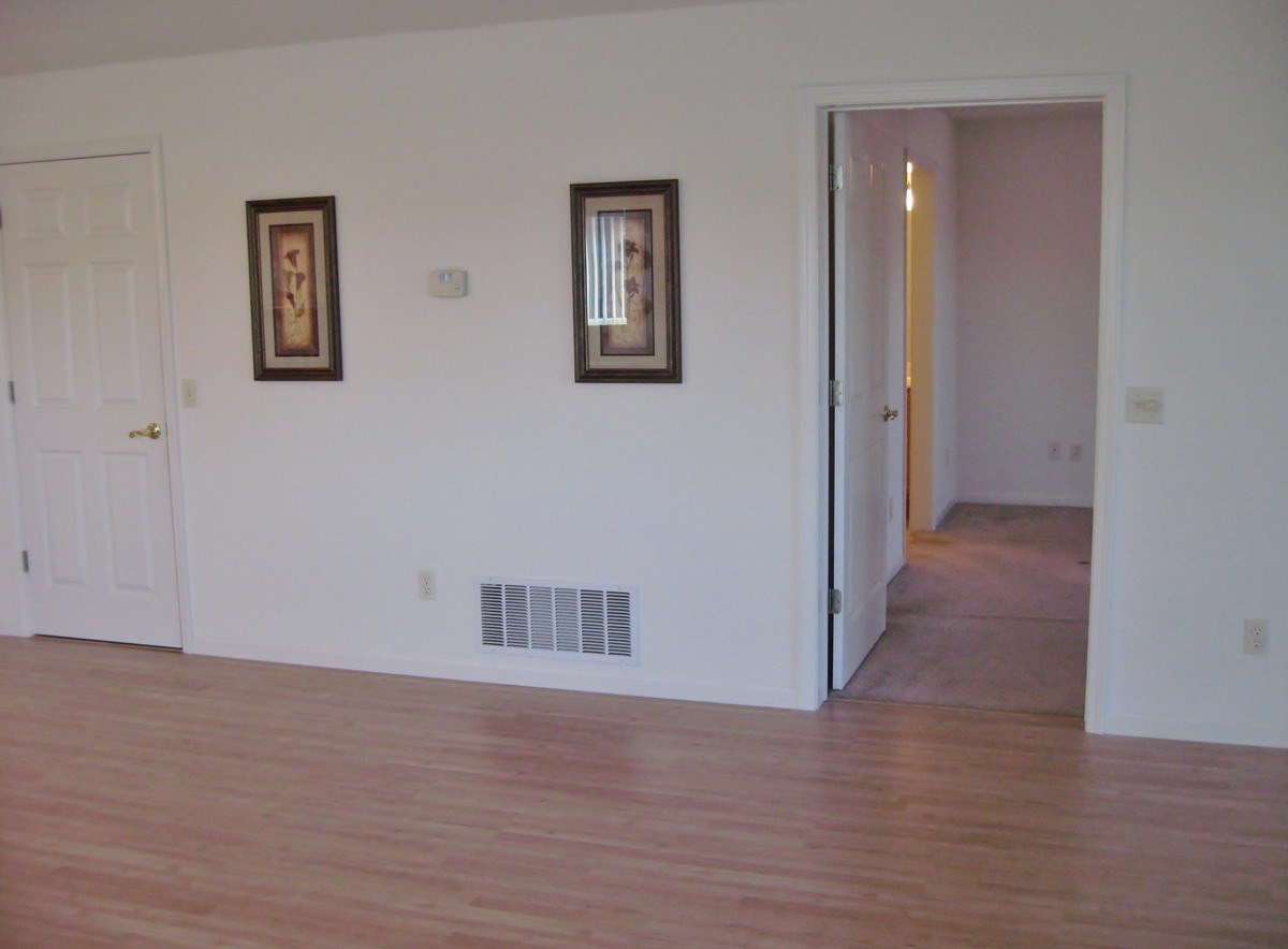 3840 E Mill St UNIT 4, Hamilton, IN 46742 photo 14