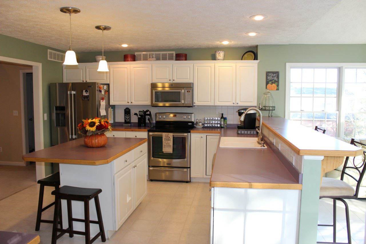 4466 Stone Garden Ln, Newburgh, IN 47630 photo 6