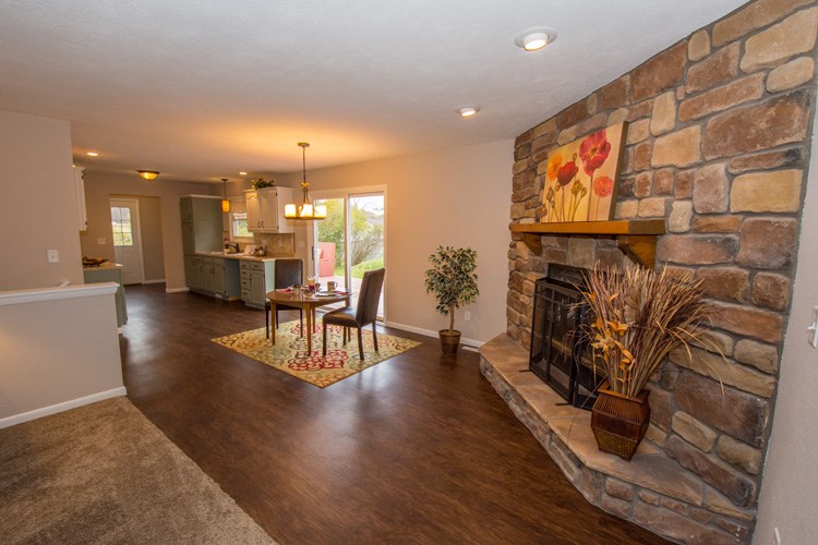 20911 Deluna Way, South Bend, IN 46614 photo 4
