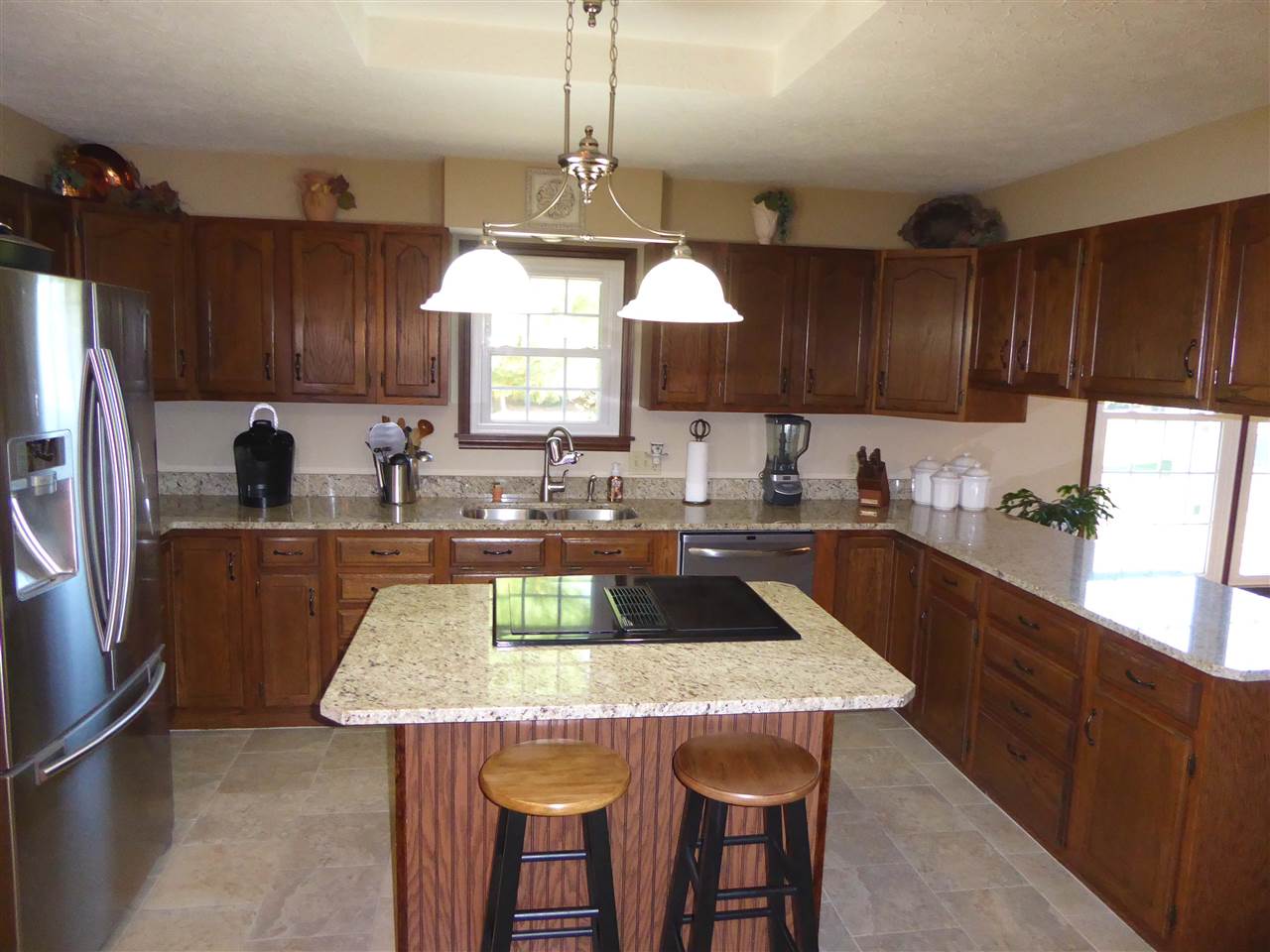 2159 W Skyview Dr, Jasper, IN 47546 photo 6