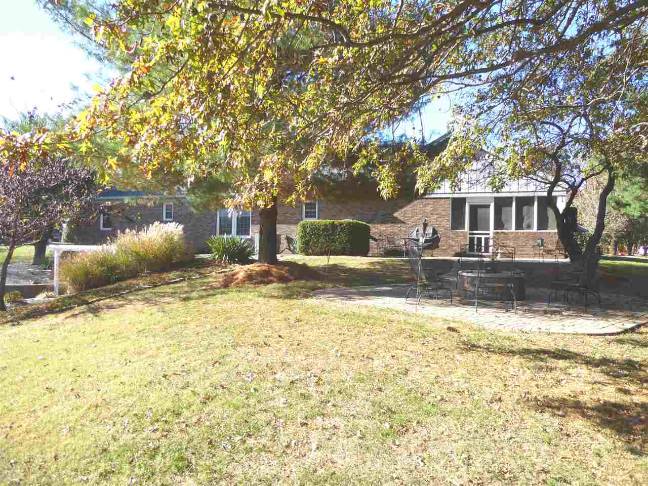 2159 W Skyview Dr, Jasper, IN 47546 photo 28