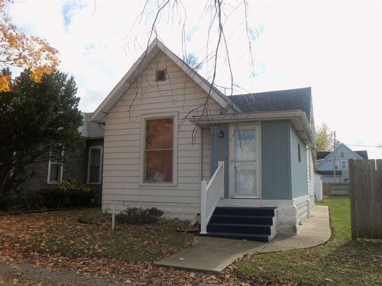 309 E 6th St, Peru, IN 46970 photo 1