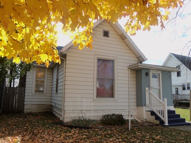 309 E 6th St, Peru, IN 46970 photo 2
