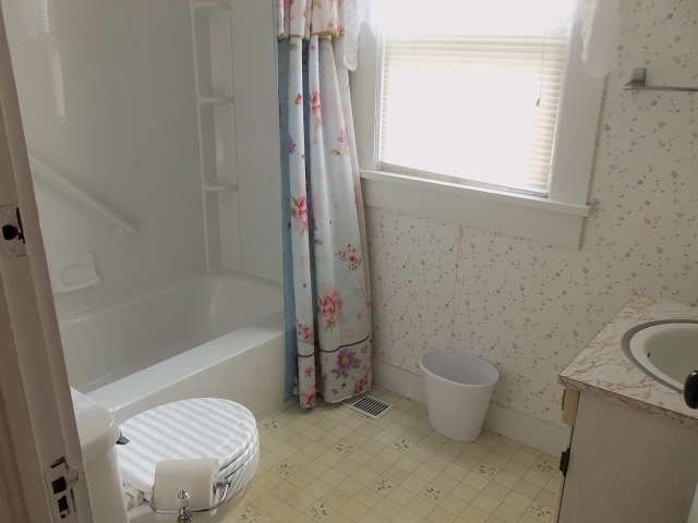 309 E 6th St, Peru, IN 46970 photo 12
