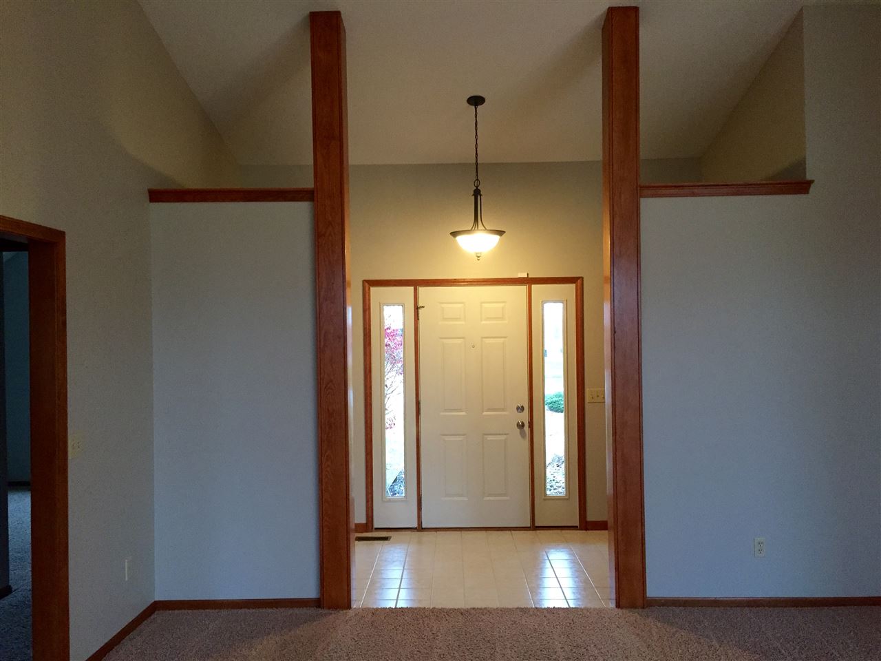 1327 Duesenberg Dr, Huntertown, IN 46748 photo 6