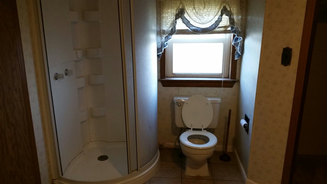 7958 W River Rd, Roann, IN 46974 photo 12
