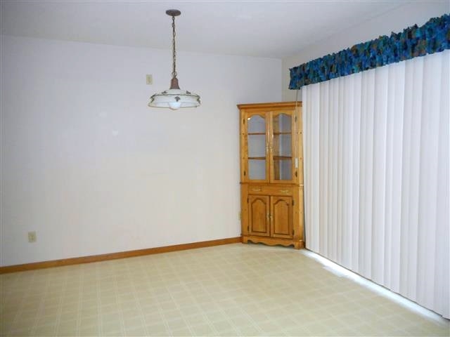 2649 Evergreen Dr, Warsaw, IN 46582 photo 4