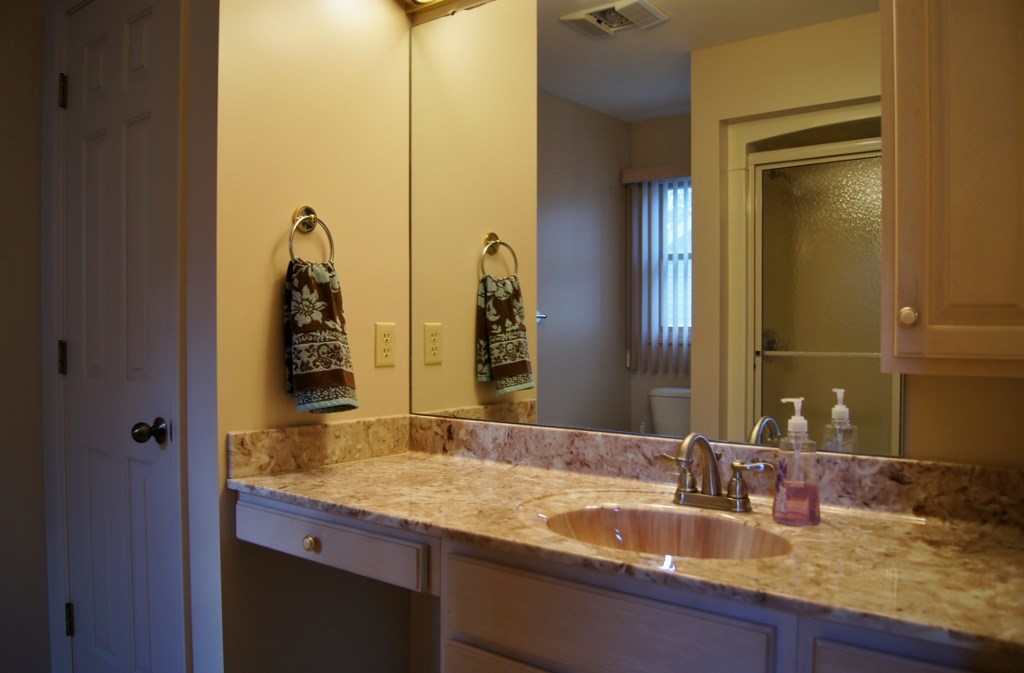 2424 Sally St, Warsaw, IN 46580 photo 10