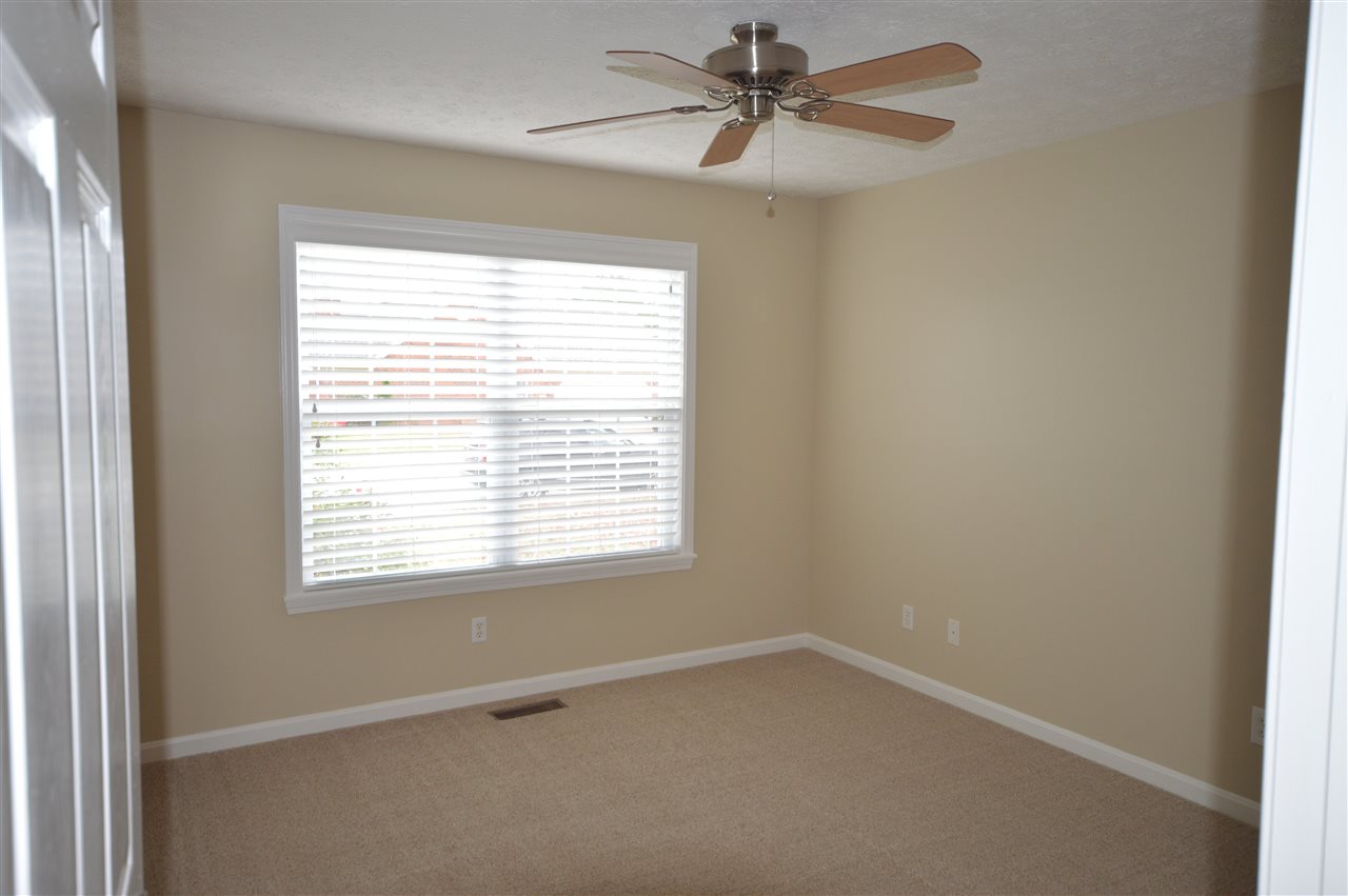 5055 Tippecanoe Dr, Newburgh, IN 47630 photo 11