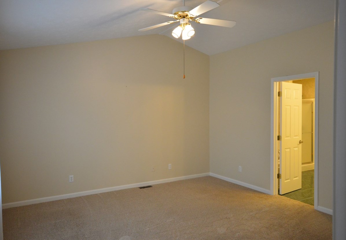 5055 Tippecanoe Dr, Newburgh, IN 47630 photo 12