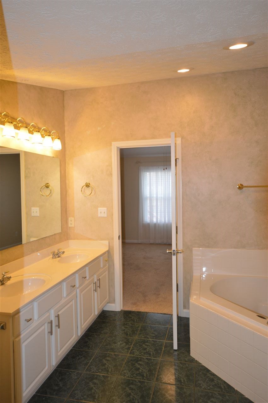 5055 Tippecanoe Dr, Newburgh, IN 47630 photo 15