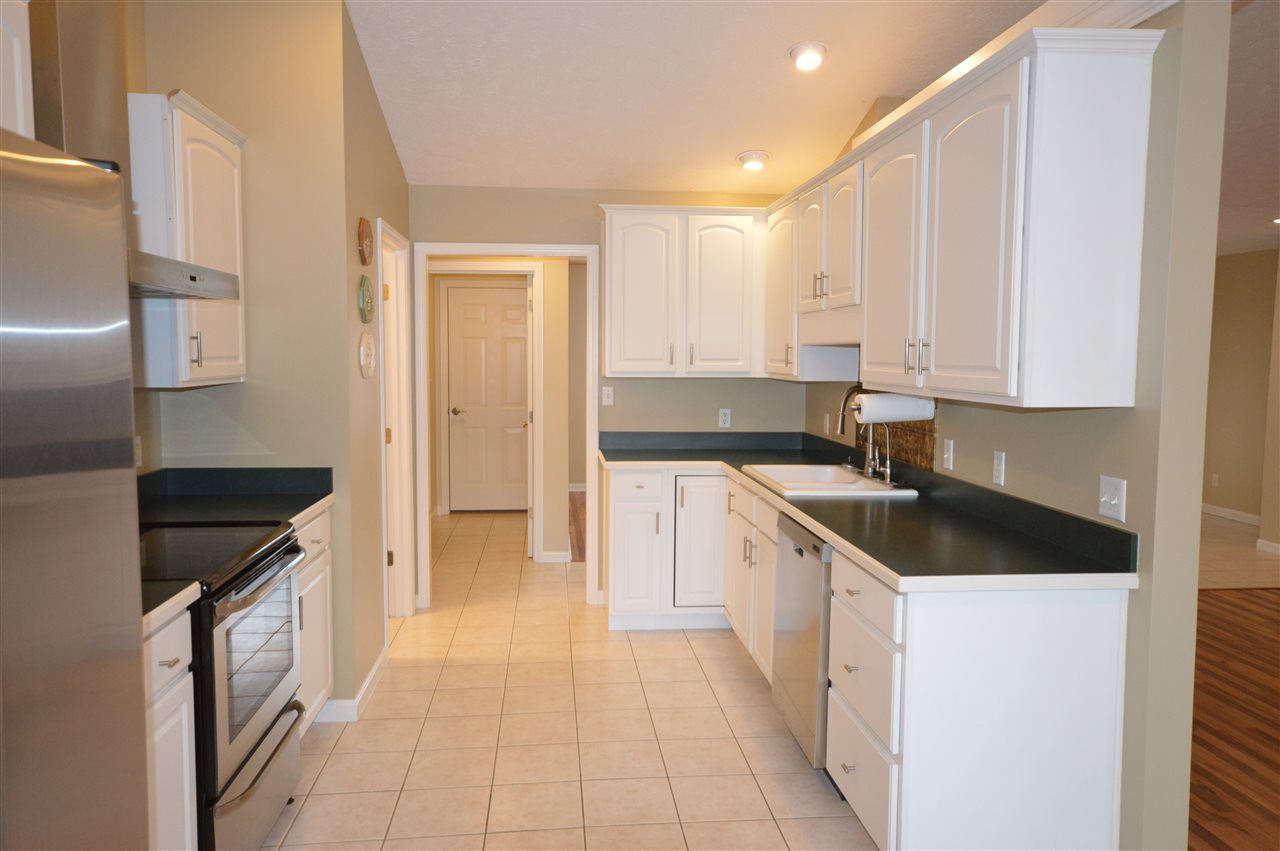5055 Tippecanoe Dr, Newburgh, IN 47630 photo 8