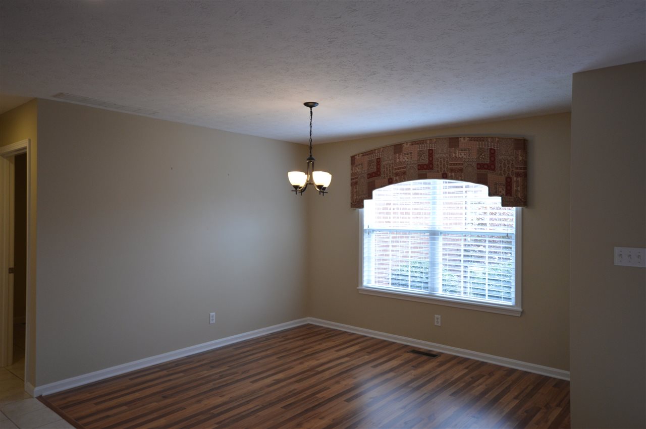 5055 Tippecanoe Dr, Newburgh, IN 47630 photo 5