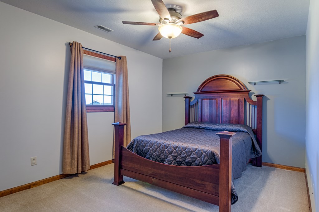 211 Ridge Ct, Ossian, IN 46777 photo 19