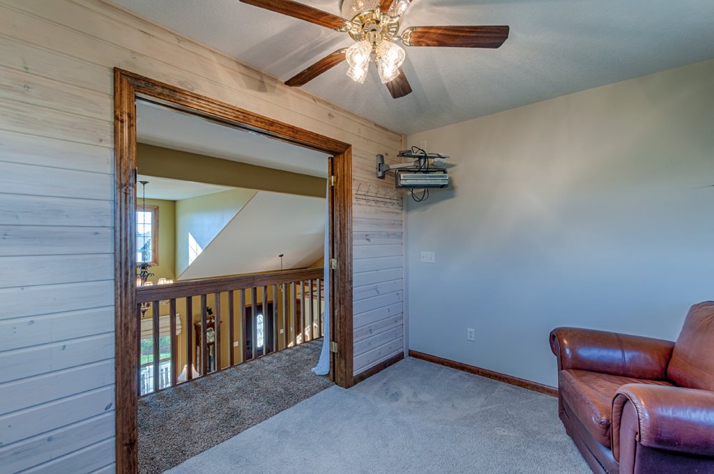 211 Ridge Ct, Ossian, IN 46777 photo 18