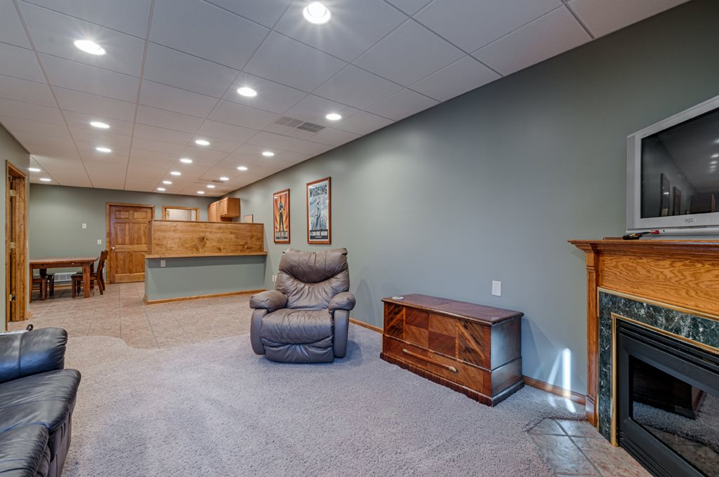 211 Ridge Ct, Ossian, IN 46777 photo 23