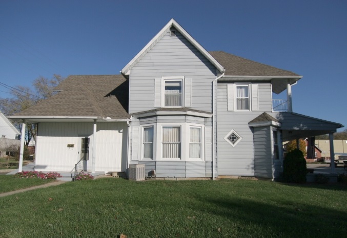 404 E 5th St, Jasper, IN 47546 photo 3