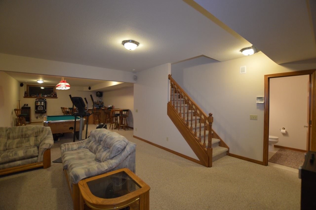 1803 Falconview Pl E, Fort Wayne, IN 46818 photo 25