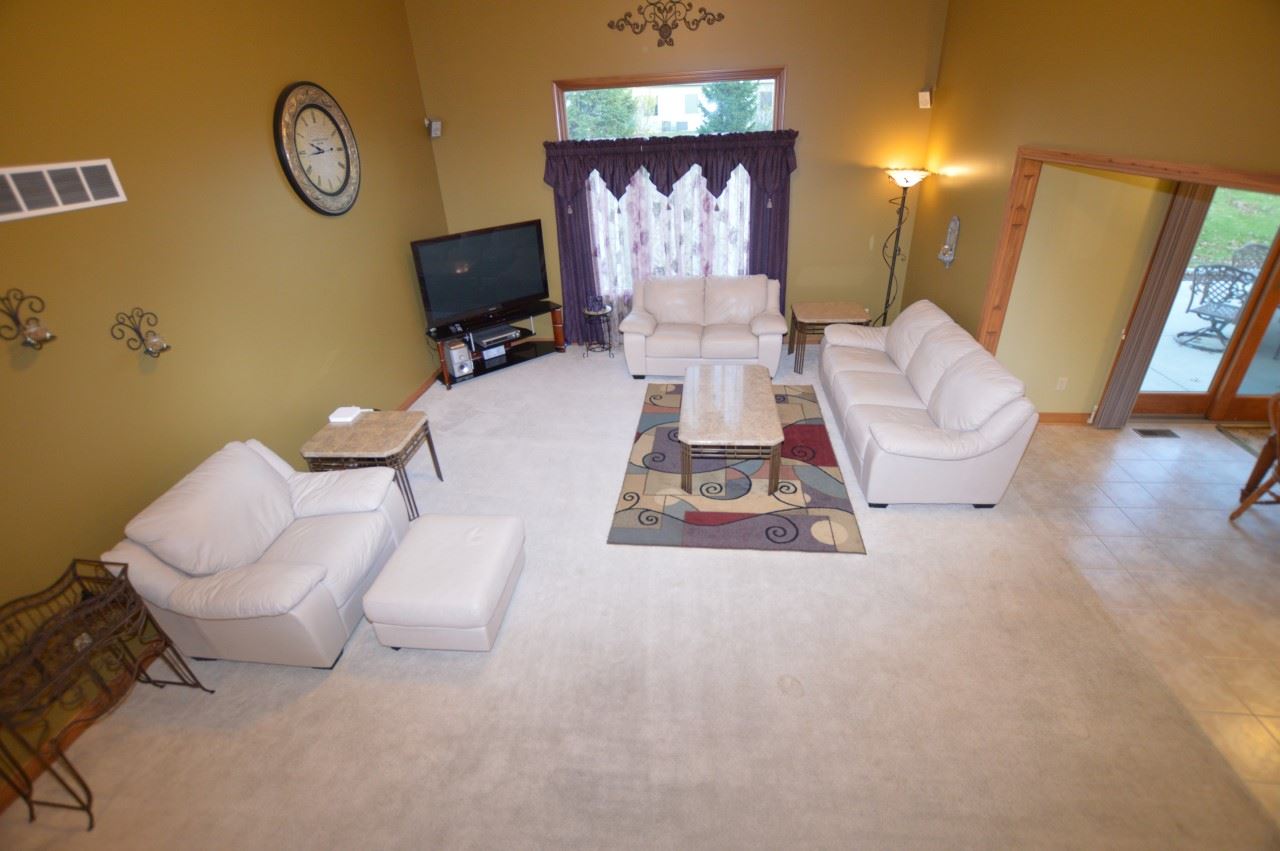 1803 Falconview Pl E, Fort Wayne, IN 46818 photo 4