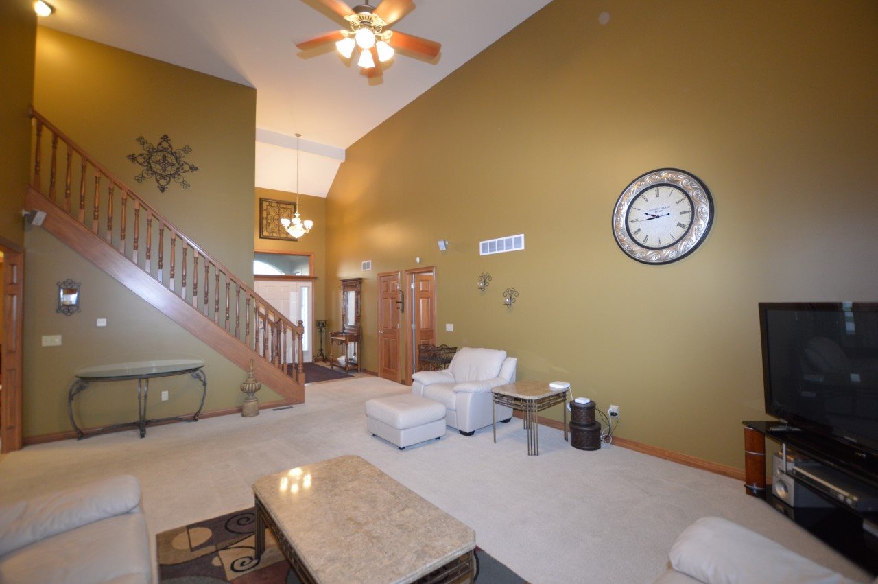 1803 Falconview Pl E, Fort Wayne, IN 46818 photo 6