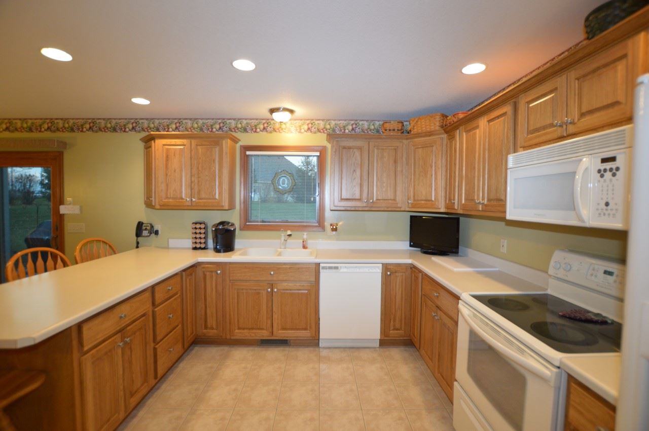 1803 Falconview Pl E, Fort Wayne, IN 46818 photo 11