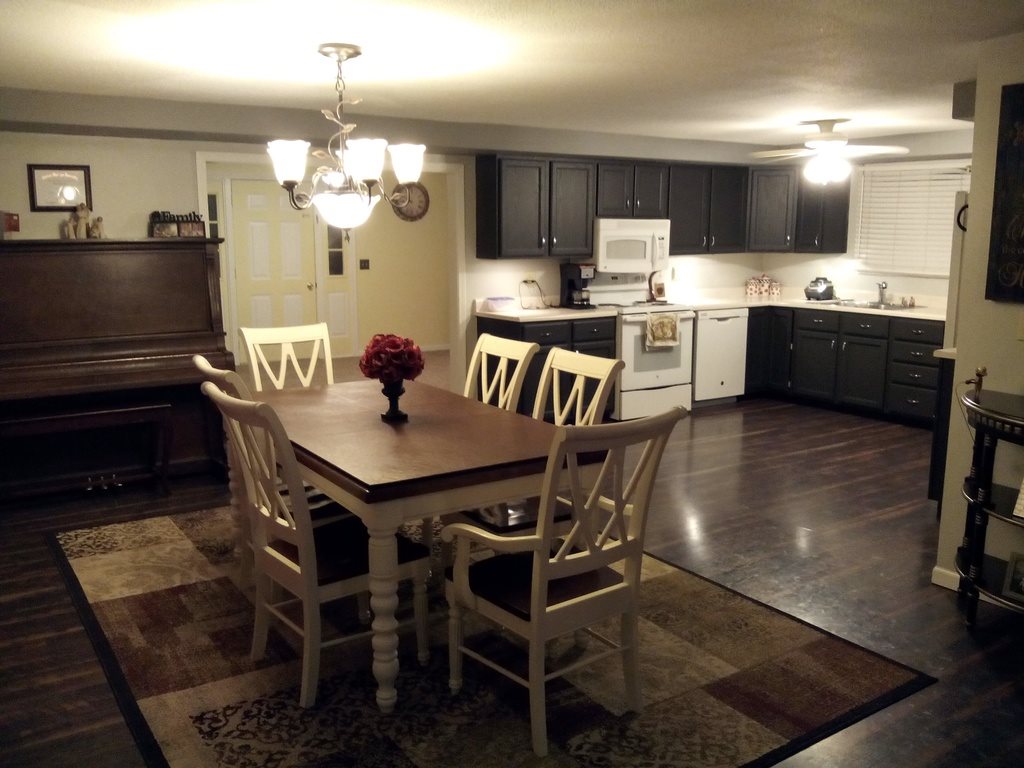 165 W Parr Rd, Berne, IN 46711 photo 8